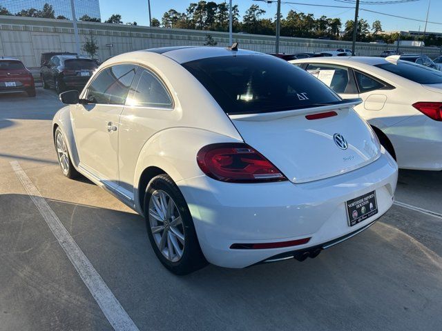 2018 Volkswagen Beetle SE