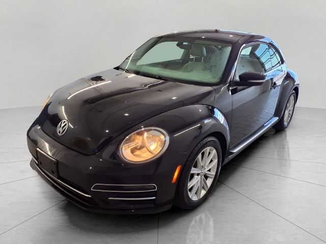 2018 Volkswagen Beetle SE