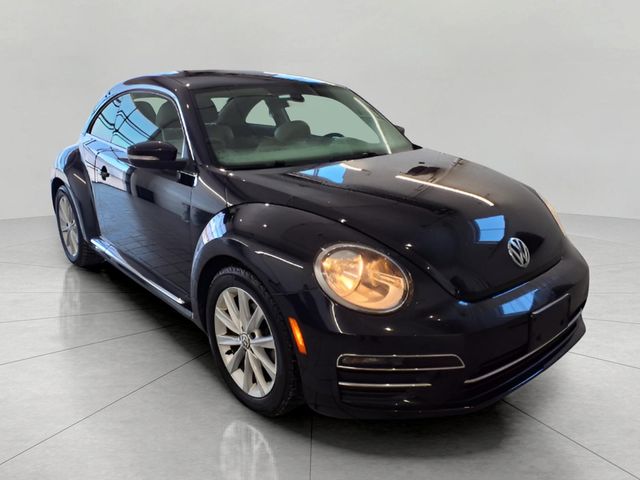 2018 Volkswagen Beetle SE