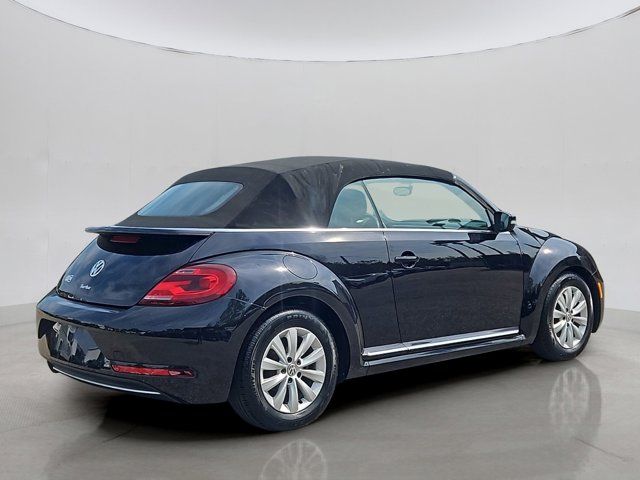 2018 Volkswagen Beetle SE