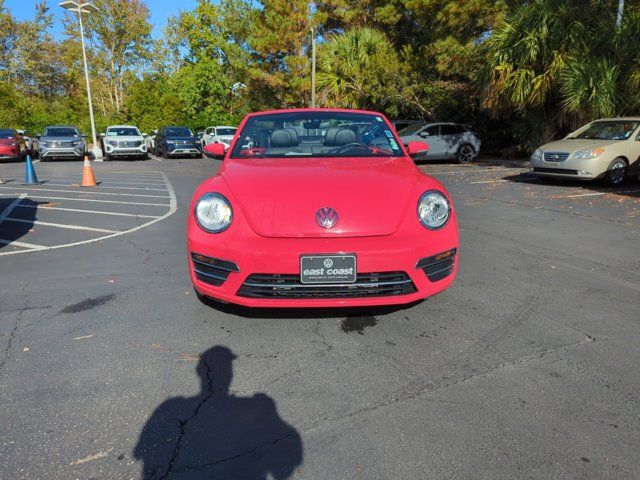 2018 Volkswagen Beetle SE