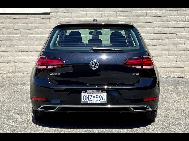 2018 Volkswagen Golf SE