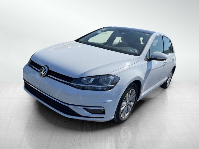 2018 Volkswagen Golf SE