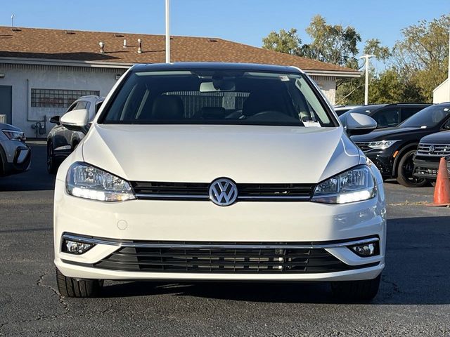 2018 Volkswagen Golf SE