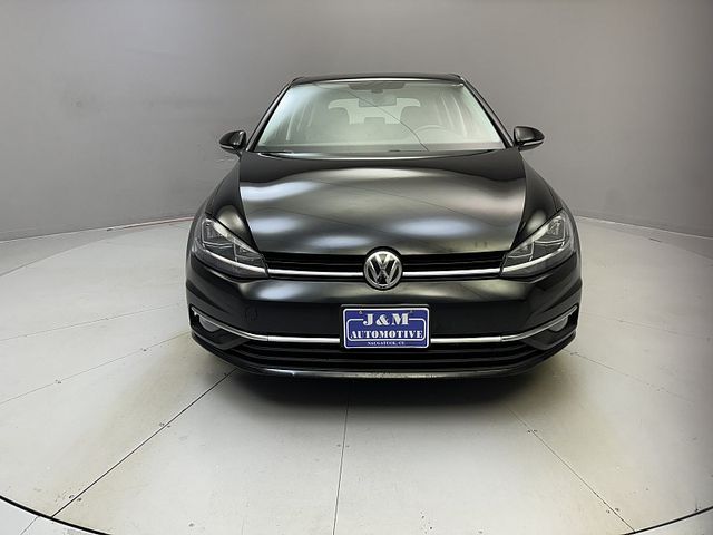 2018 Volkswagen Golf SE