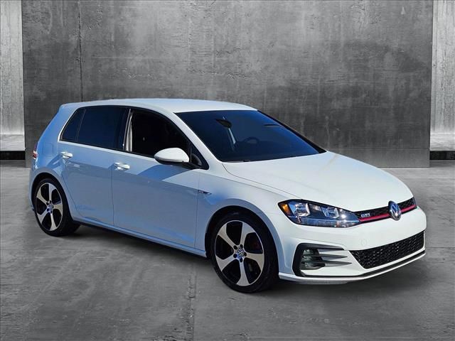 2018 Volkswagen Golf GTI S