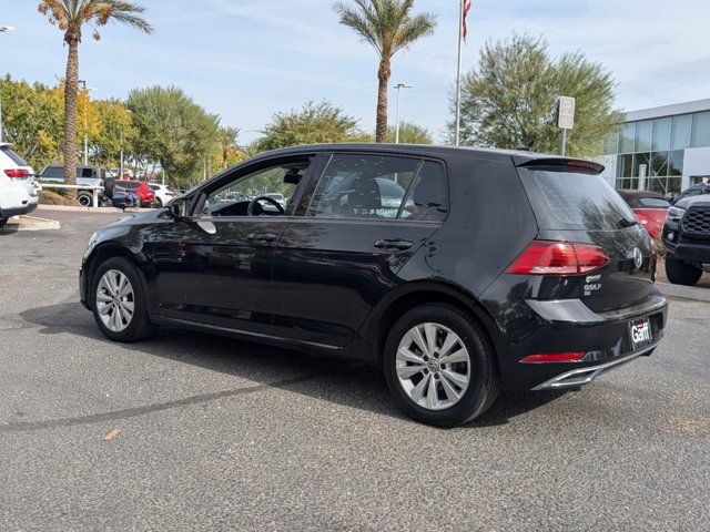 2018 Volkswagen Golf SE