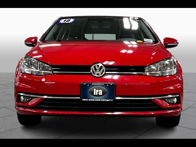 2018 Volkswagen Golf SE