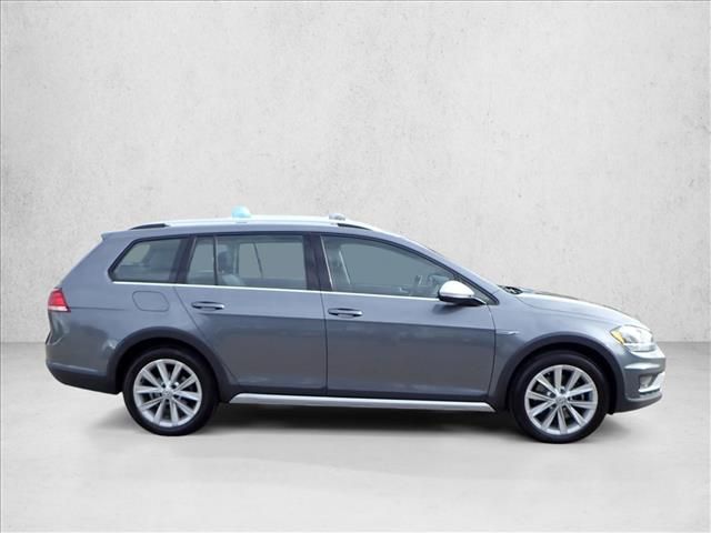 2018 Volkswagen Golf Alltrack SE