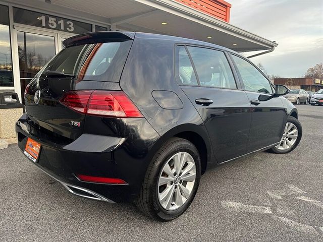 2018 Volkswagen Golf SE