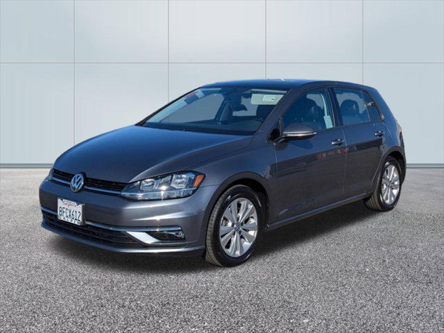 2018 Volkswagen Golf SE