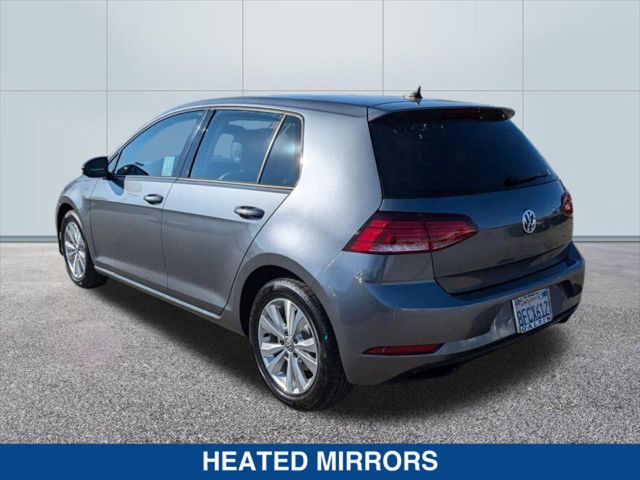 2018 Volkswagen Golf SE