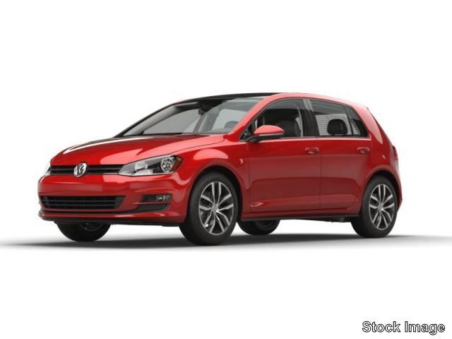 2018 Volkswagen Golf SE