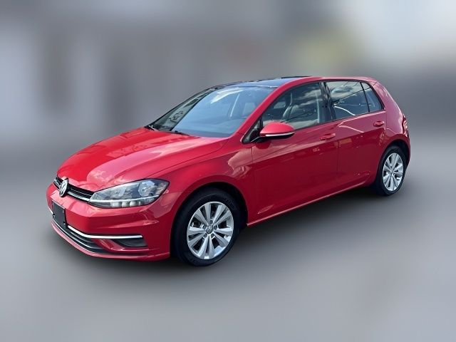 2018 Volkswagen Golf SE
