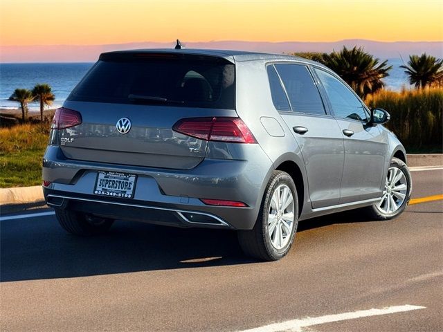 2018 Volkswagen Golf SE