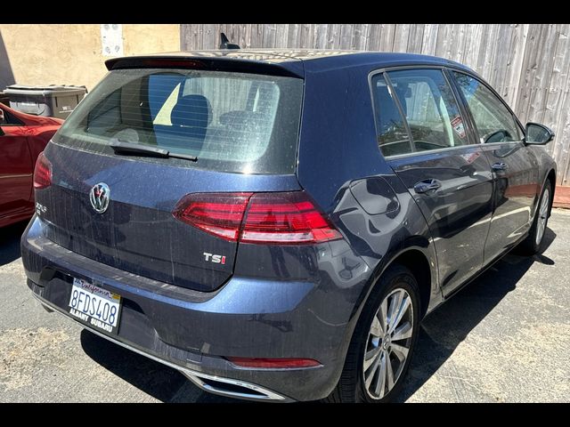 2018 Volkswagen Golf SE