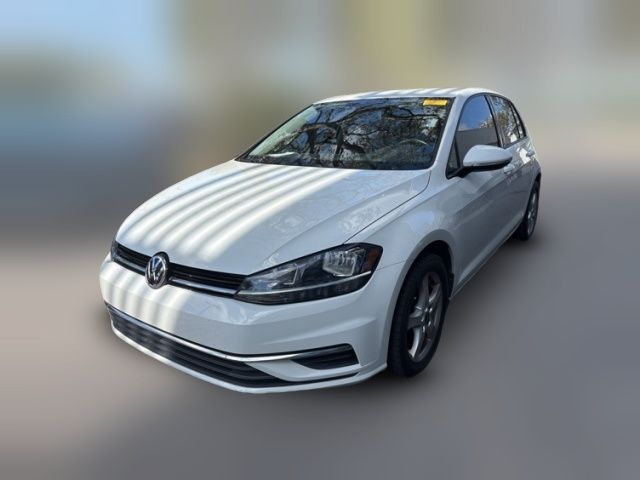 2018 Volkswagen Golf SE