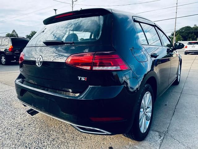 2018 Volkswagen Golf S