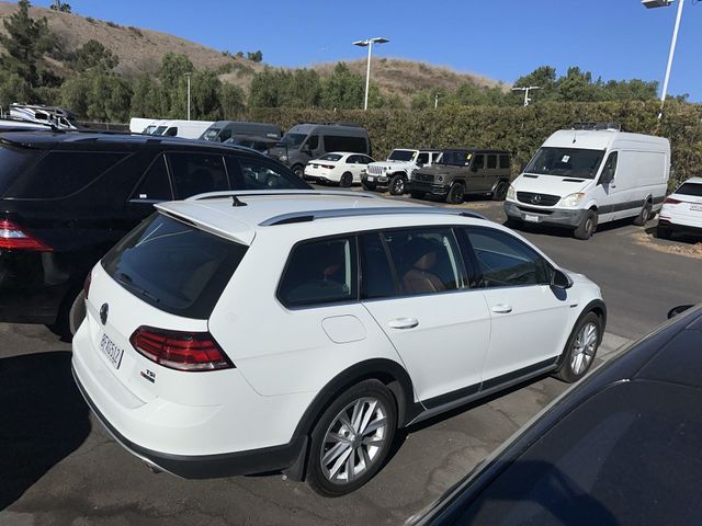 2018 Volkswagen Golf Alltrack S