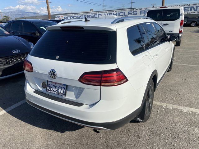 2018 Volkswagen Golf Alltrack S