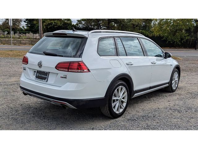 2018 Volkswagen Golf Alltrack SE