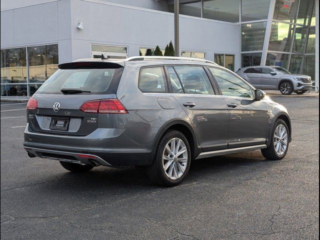 2018 Volkswagen Golf Alltrack SE