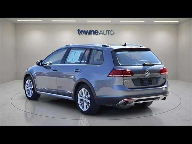 2018 Volkswagen Golf Alltrack SE