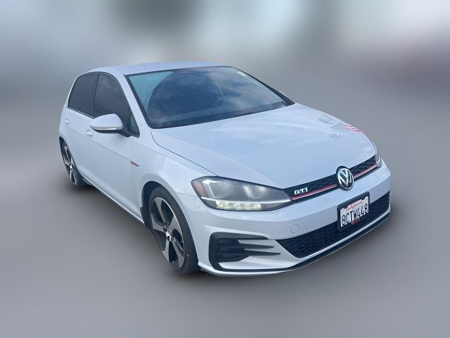 2018 Volkswagen Golf GTI S