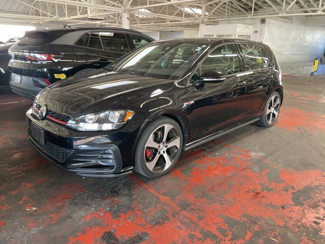 2018 Volkswagen Golf GTI S