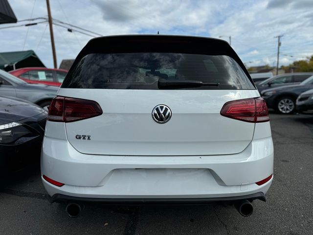 2018 Volkswagen Golf GTI S