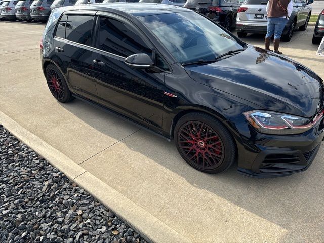 2018 Volkswagen Golf GTI SE