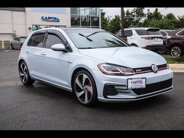 2018 Volkswagen Golf GTI SE