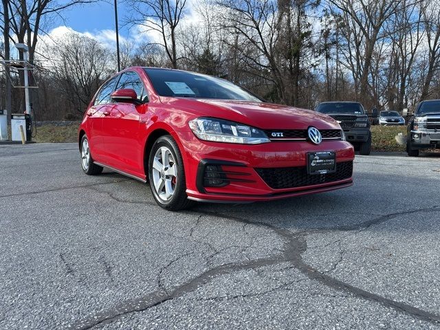 2018 Volkswagen Golf GTI S