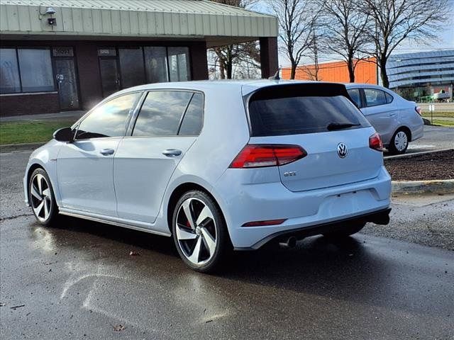 2018 Volkswagen Golf GTI SE