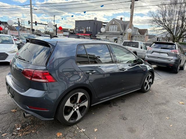 2018 Volkswagen Golf GTI S