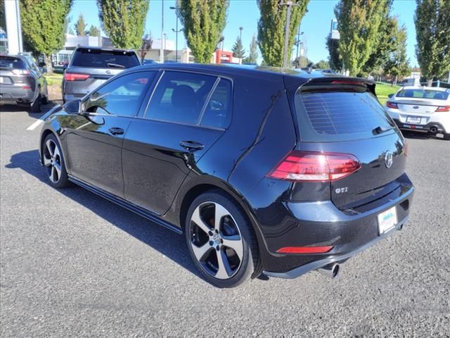 2018 Volkswagen Golf GTI S