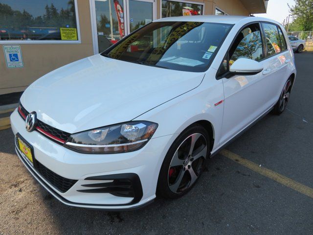 2018 Volkswagen Golf GTI SE