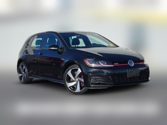 2018 Volkswagen Golf GTI SE