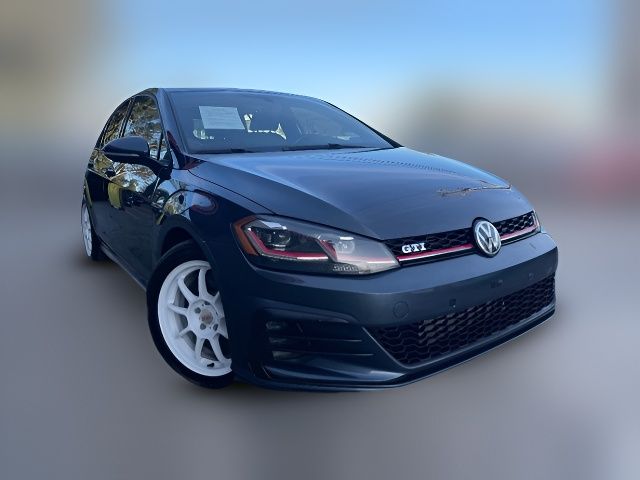 2018 Volkswagen Golf GTI SE