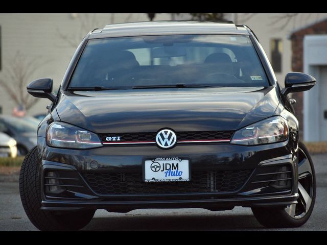 2018 Volkswagen Golf GTI SE