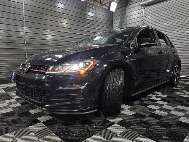 2018 Volkswagen Golf GTI SE