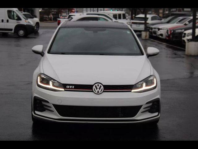 2018 Volkswagen Golf GTI SE