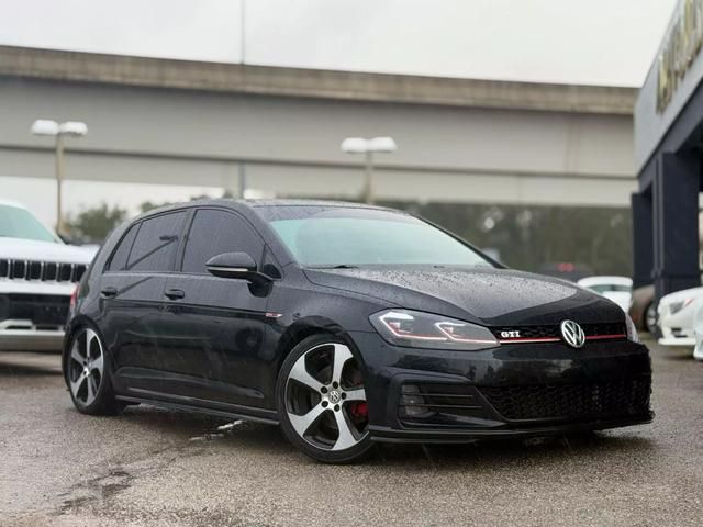 2018 Volkswagen Golf GTI S