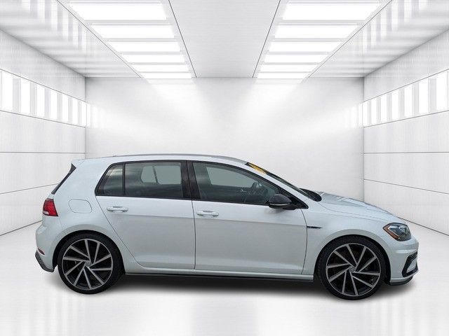 2018 Volkswagen Golf R Base