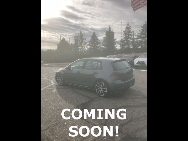 2018 Volkswagen Golf R Base