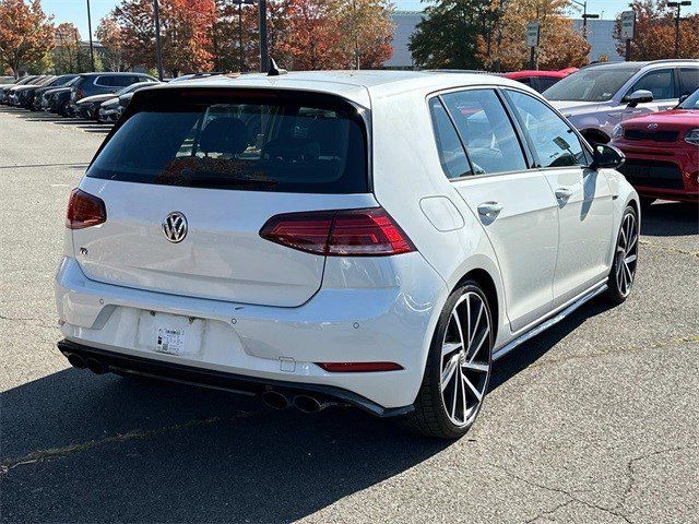 2018 Volkswagen Golf R Base