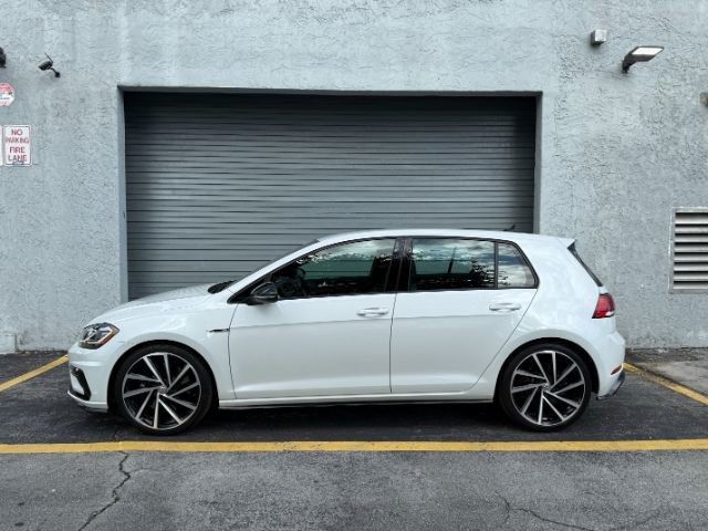 2018 Volkswagen Golf R Base