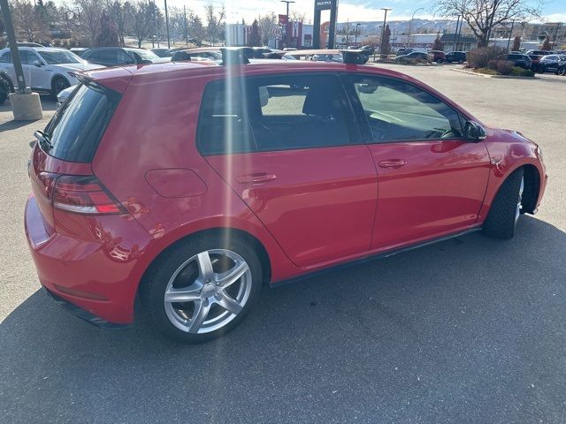 2018 Volkswagen Golf R Base