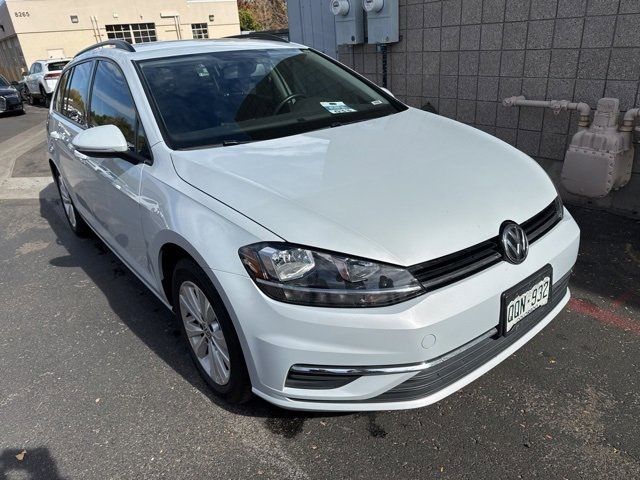 2018 Volkswagen Golf SportWagen S