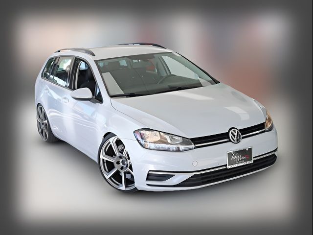 2018 Volkswagen Golf SportWagen S